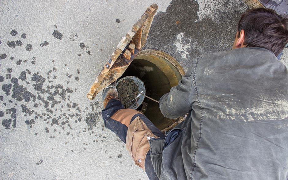 comment déboucher une canalisation de wc Bagnolet